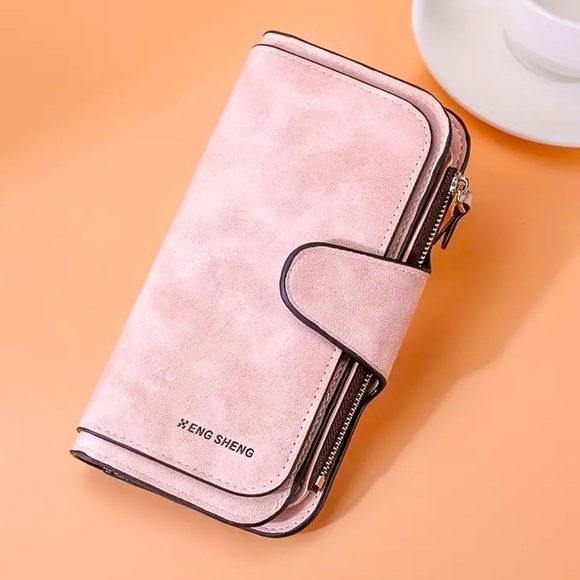 Women’s Retro Minimalist Short Wallet/Clutch/ Credit Card Case - NWT - Picture 2 of 6